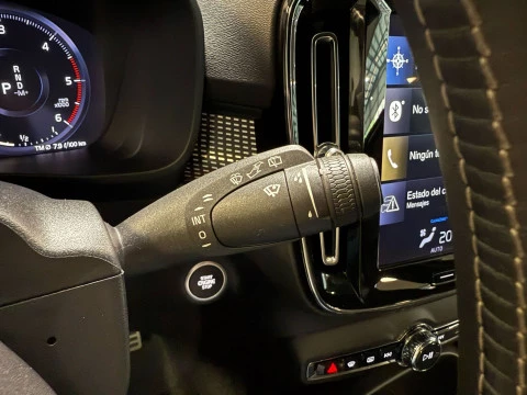 Volvo XC40 2.0 D3 R-Design Auto