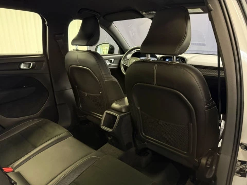 Volvo XC40 2.0 D3 R-Design Auto