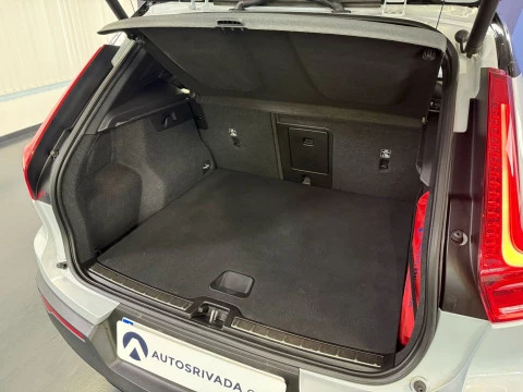 Volvo XC40 2.0 D3 R-Design Auto