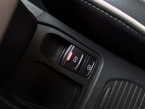 Renault Clio 1.0 TCE 67KW TECHNO 5P