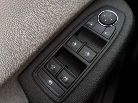 Renault Clio 1.0 TCE 67KW TECHNO 5P