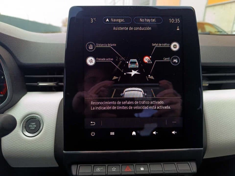 Renault Clio 1.0 TCE 67KW TECHNO 5P