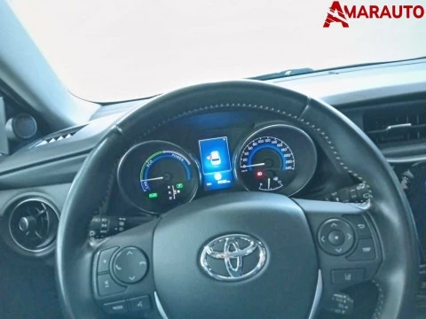 Toyota Auris  1.8 140H Hybrid Active