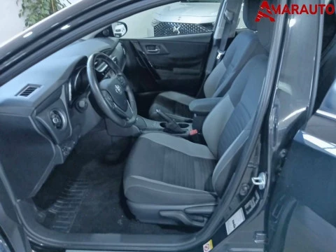 Toyota Auris  1.8 140H Hybrid Active