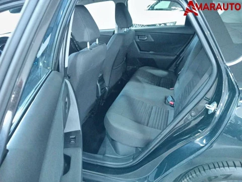 Toyota Auris  1.8 140H Hybrid Active