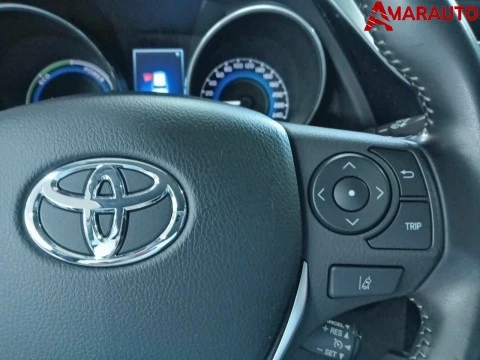 Toyota Auris  1.8 140H Hybrid Active