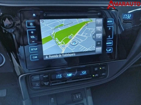 Toyota Auris  1.8 140H Hybrid Active