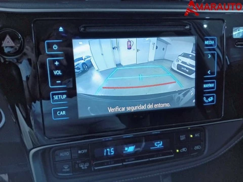 Toyota Auris  1.8 140H Hybrid Active