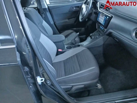 Toyota Auris  1.8 140H Hybrid Active