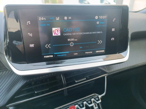 Peugeot 2008 Allure BlueHDI 130 S&S EAT8