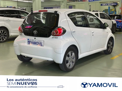 Toyota Aygo 70 City 50 kW (68 CV)