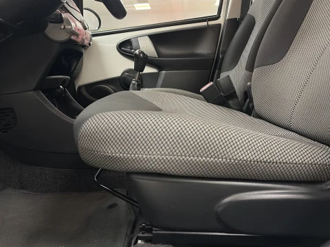 Toyota Aygo 70 City 50 kW (68 CV)