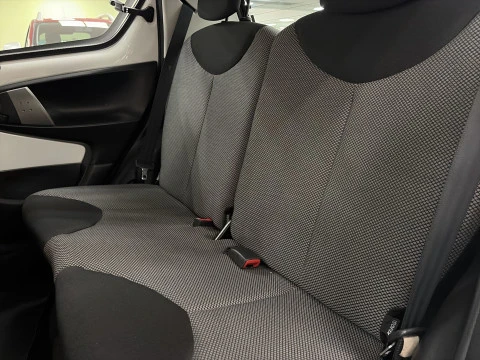 Toyota Aygo 70 City 50 kW (68 CV)