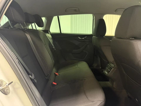 Skoda Scala 1.0 TSI 81KW (110 CV) Ambition