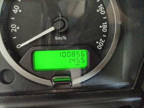 Land Rover Defender 110 SW S