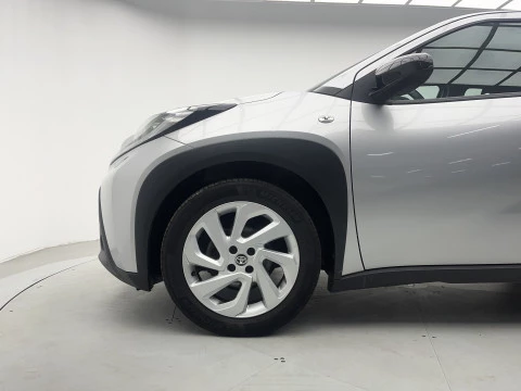 Toyota Aygo X Cross 1.0 VVT-I 72CV Play