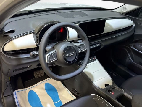 Fiat 600 600 MHEV 1.2 106kW (145CV) DDCT