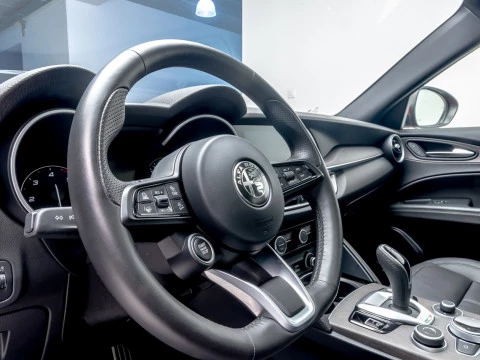 Alfa Romeo Stelvio 2.2 Diésel 154kW (210CV) TI Q4