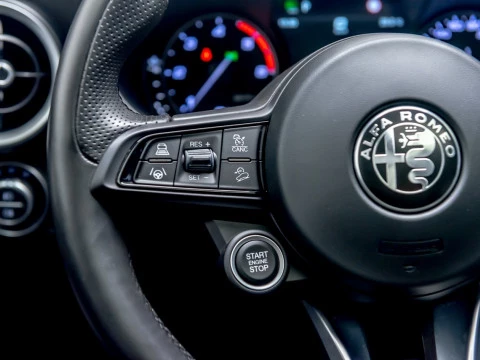 Alfa Romeo Stelvio 2.2 Diésel 154kW (210CV) TI Q4
