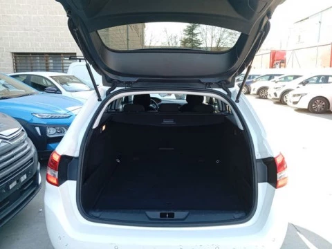 Peugeot 308 SW Style BlueHDi 130 S&S EAT8