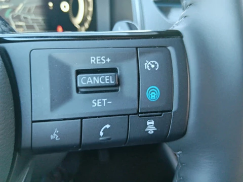 Nissan Qashqai DIG-T 116kW mHEV CVT Tekna