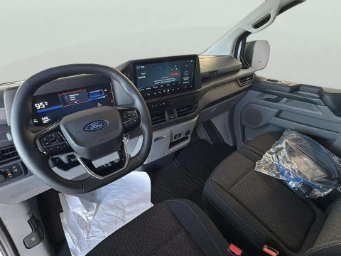 Ford Transit Custom BEV 83KWH 100KW 320 TREND VAN RWD SWB 136 4P