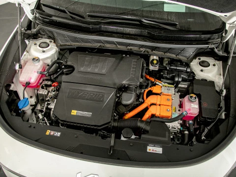 Kia Niro 1.6 GDi HEV 104kW (141CV) Emotion