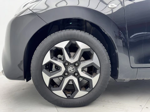 Toyota Aygo 1.0 70 x-play