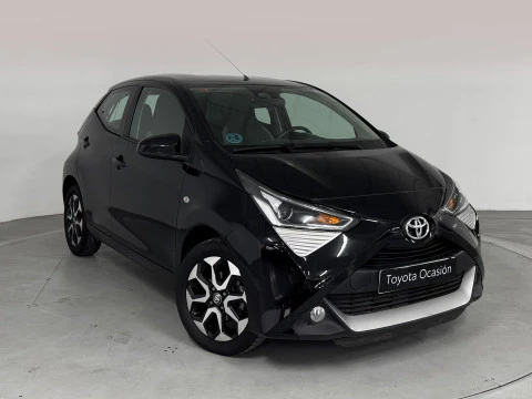 Toyota Aygo 1.0 70 x-play