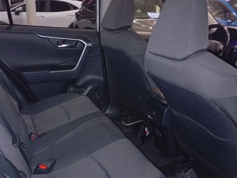 Toyota Rav4 2.5l 220H Advance 4WD