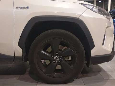 Toyota Rav4 2.5l 220H Advance 4WD