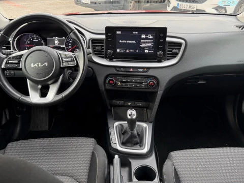 Kia Ceed 1.0 T-GDi 88kW (120CV) Drive