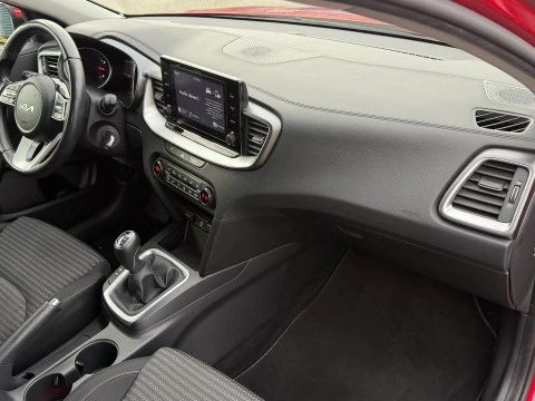 Kia Ceed 1.0 T-GDi 88kW (120CV) Drive