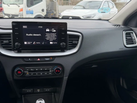 Kia Ceed 1.0 T-GDi 88kW (120CV) Drive