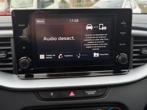 Kia Ceed 1.0 T-GDi 88kW (120CV) Drive