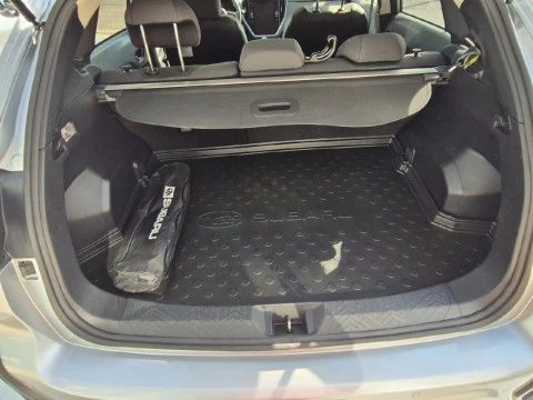 Subaru crosstrek 2.0i Hybrid CVT Field