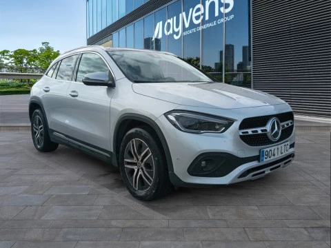 Mercedes-Benz GLA GLA 200 D 4MATIC