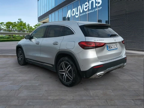 Mercedes-Benz GLA GLA 200 D 4MATIC