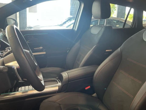 Mercedes-Benz GLA 200 d