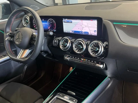 Mercedes-Benz GLA 200 d