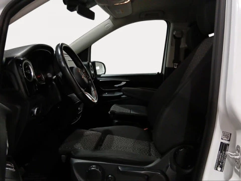 Mercedes-Benz Vito Combi 116 CDI Tourer Select Larga AT 120 kW (163 CV)