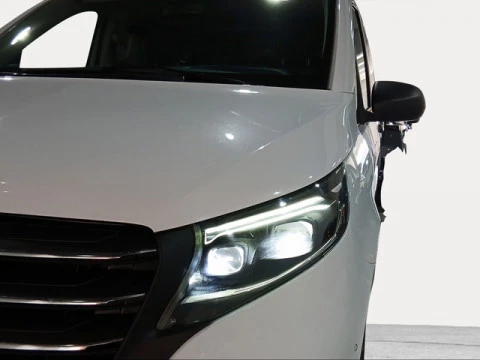 Mercedes-Benz Vito Combi 116 CDI Tourer Select Larga AT 120 kW (163 CV)