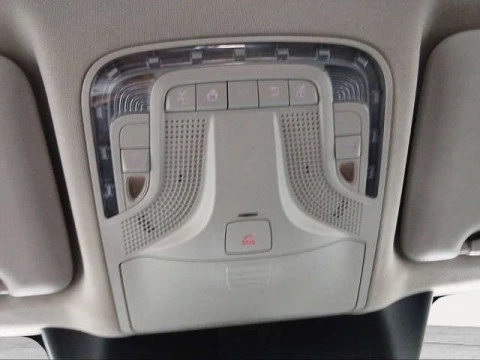 Mercedes-Benz Vito Combi 116 CDI Tourer Select Larga AT 120 kW (163 CV)