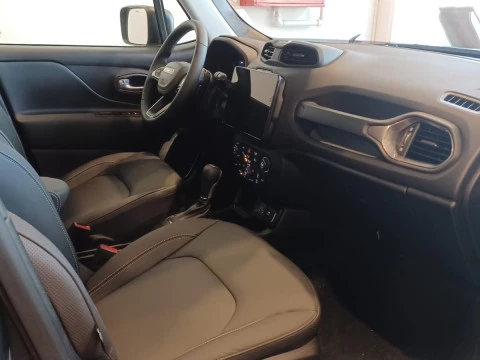 Jeep Renegade eHybrid Summit 1.5 MHEV 130hp AT EAWD