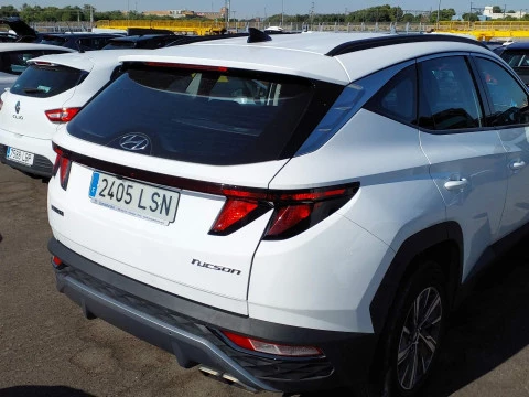 Hyundai Tucson 1.6 TGDI 169kW HEV Maxx Auto S/Cable Re.