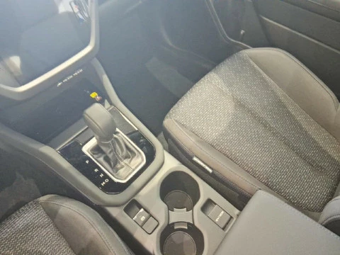 Subaru Forester 2.0i Hybrid Active Subaru Forester 2.0i Hybrid Active