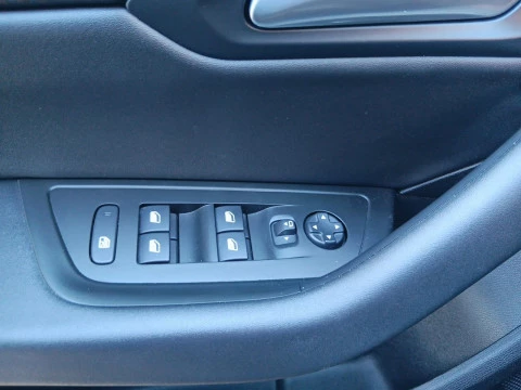Peugeot 508 5P Active Pack BlueHDi 130 S&S EAT8