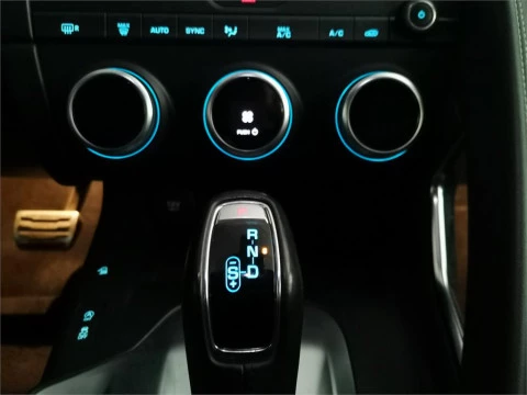 Jaguar E-Pace 2.0P 184kW R-Dynamic 4WD Auto