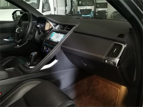 Jaguar E-Pace 2.0P 184kW R-Dynamic 4WD Auto
