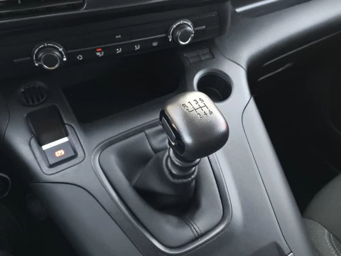 Peugeot Rifter BlueHDi 100 Allure Business Standard 73 kW (100 CV)